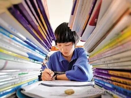 2025高考作文题揭晓：透视语文教育新趋势与机遇
